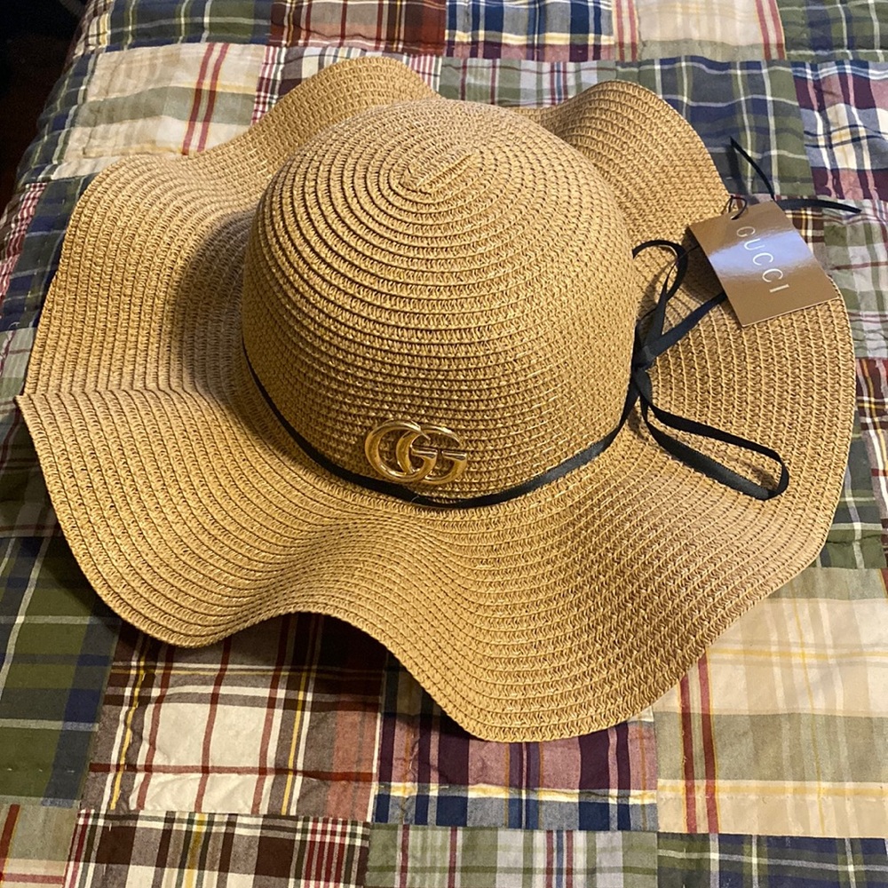 1:1 GUCCI FLOPPY HAT